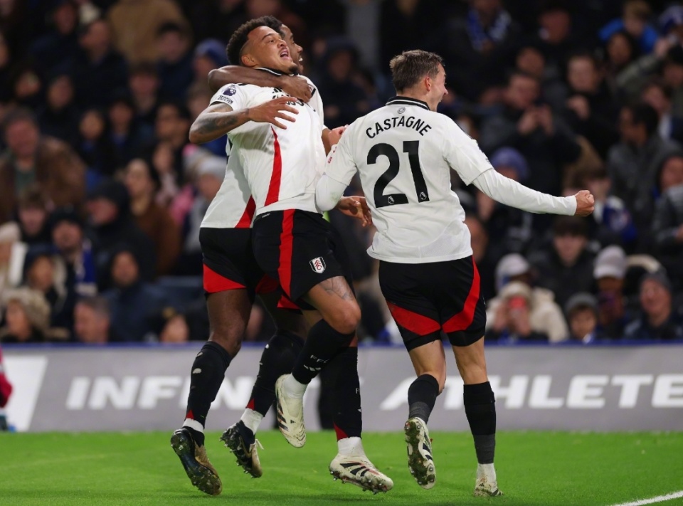 足球巴萨夏窗计划浮现，多名球员被列出售