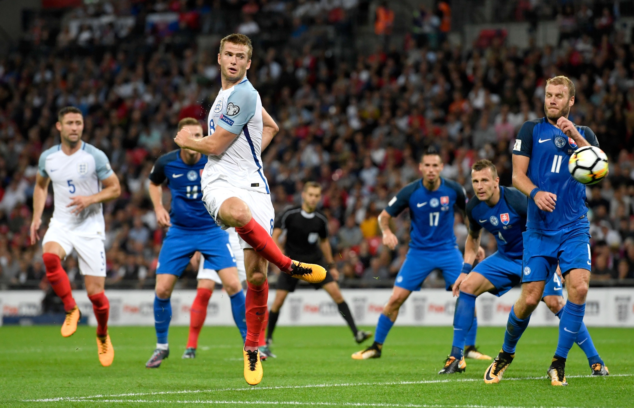 进步真快！阿夫迪亚本赛季4场25+分10+助攻5+篮板