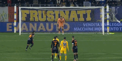 中超冠军数排行：海港4次夺冠并列第二，广州恒大8冠遥遥领先