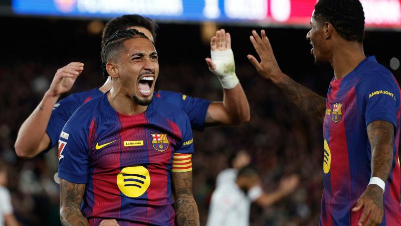 埃贝尔：孔帕尼是我最棒的签约之一，他对足球有清晰的思路